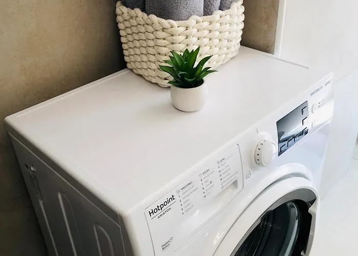 Fornaci-mare-wi Fi , Smart Tv Aria Condizionata! Apartamento Savona